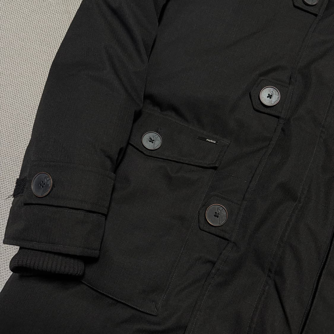 노비스 SHELBY(쉘비) 스틸그레이 컬러 패딩 상품이미지3