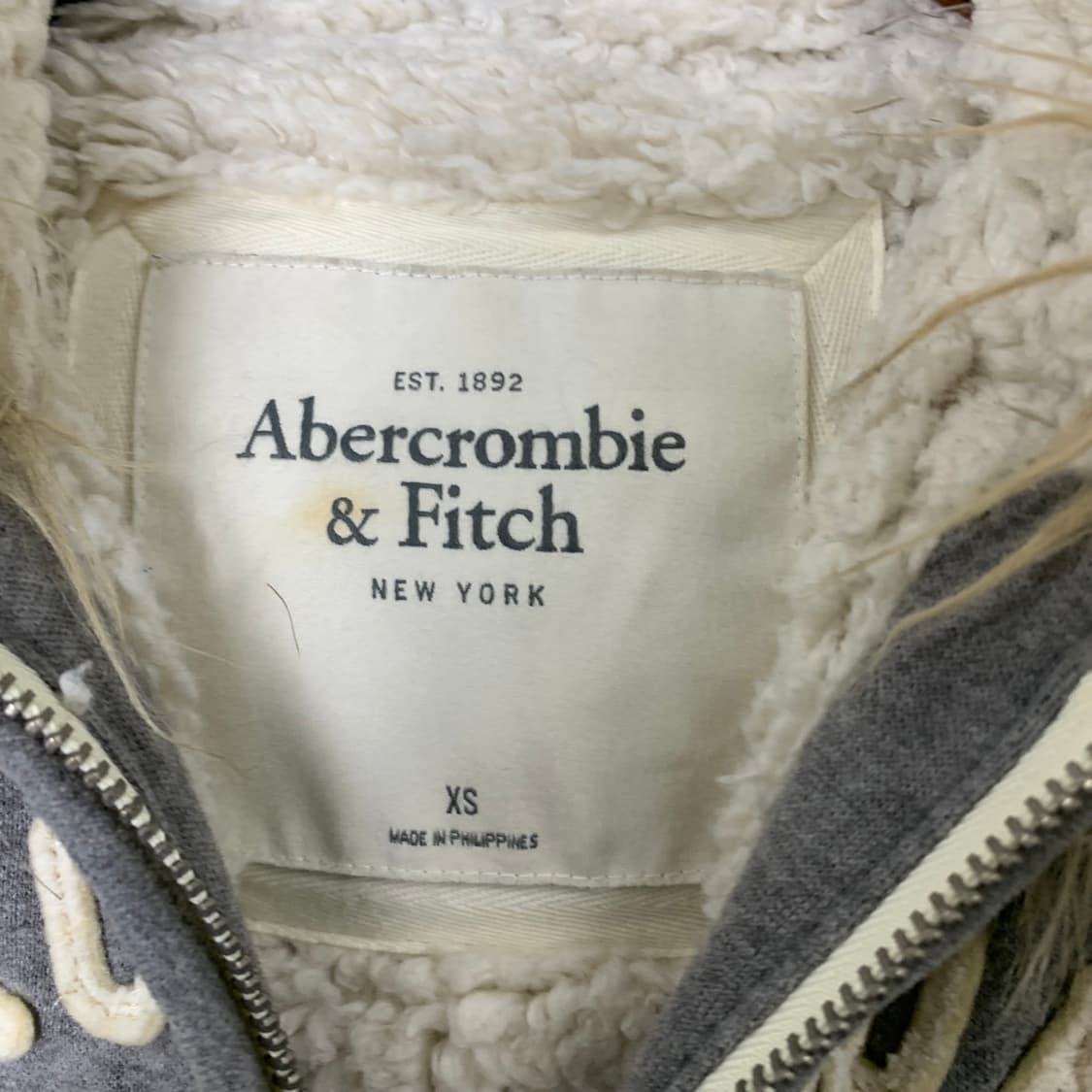 아베크롬비 y2k 와투케 그레이 울프죠 후드집업 상품이미지7