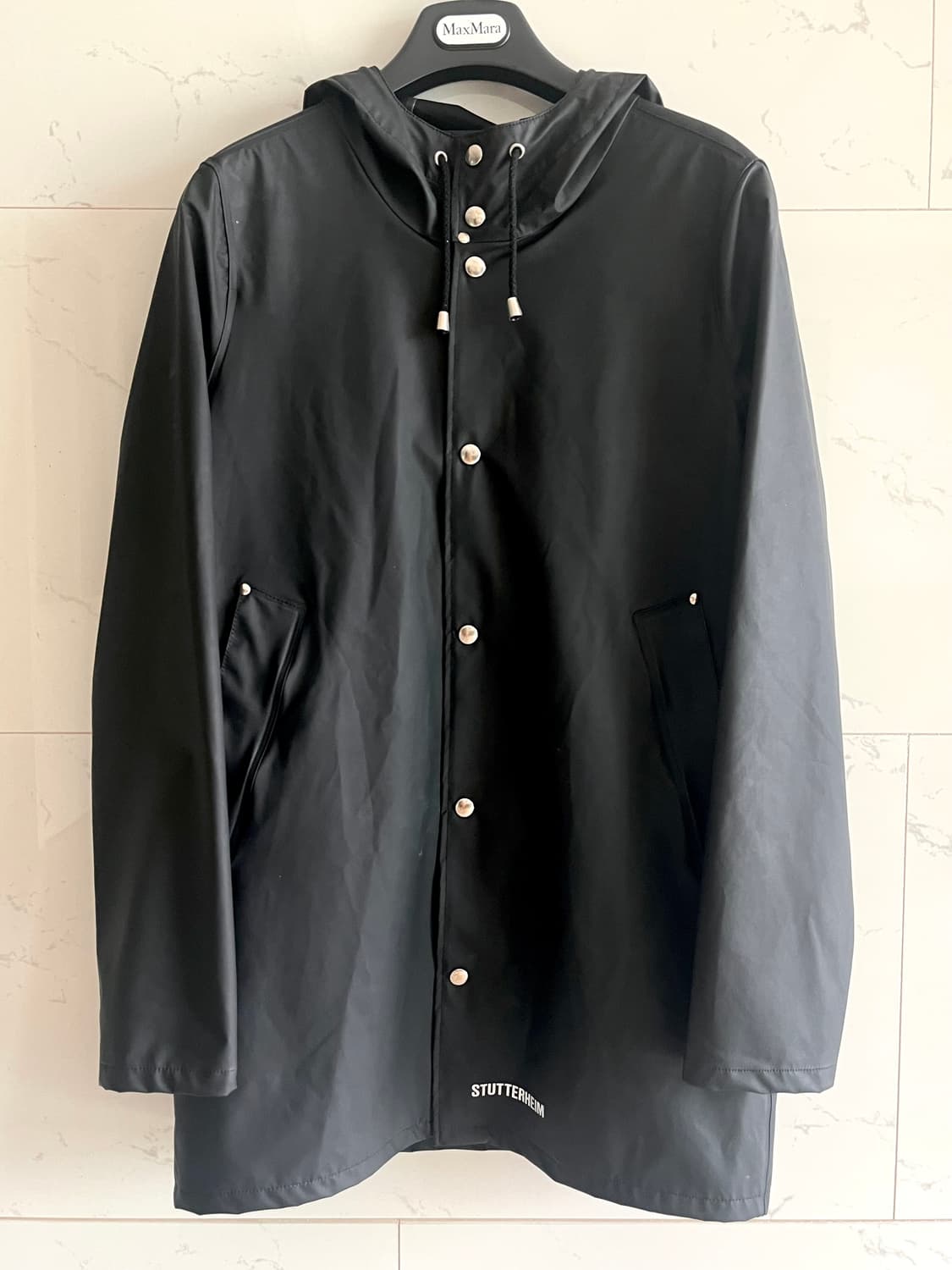 Stutterheim 레인코트 블랙 상품이미지1