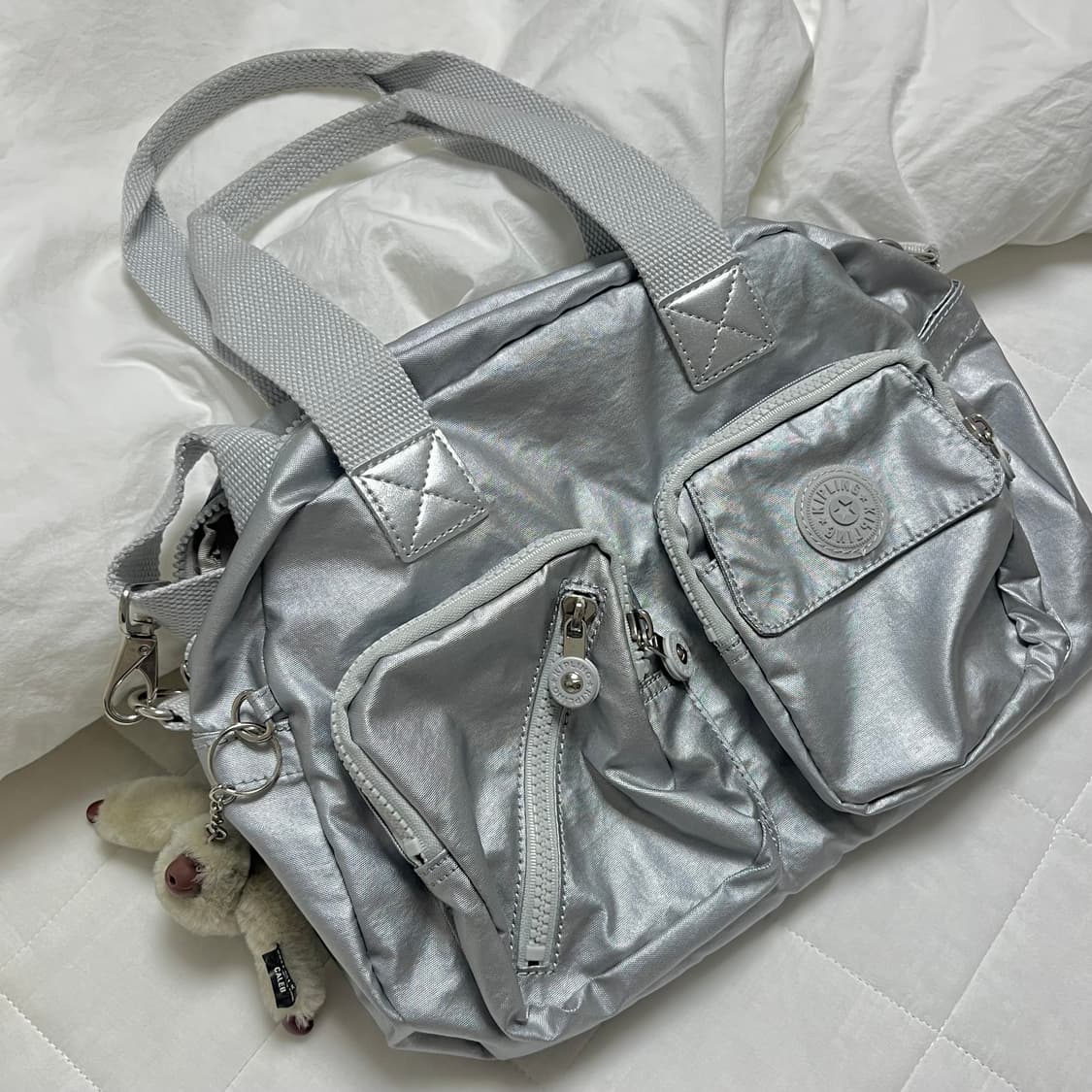키플링 토트 앤 크로스백 실버 (희귀) 상품이미지1