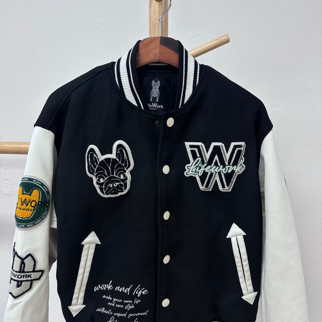 라이프워크 힙독 바시티 자켓 블랙 S사이즈 J25 상품이미지2