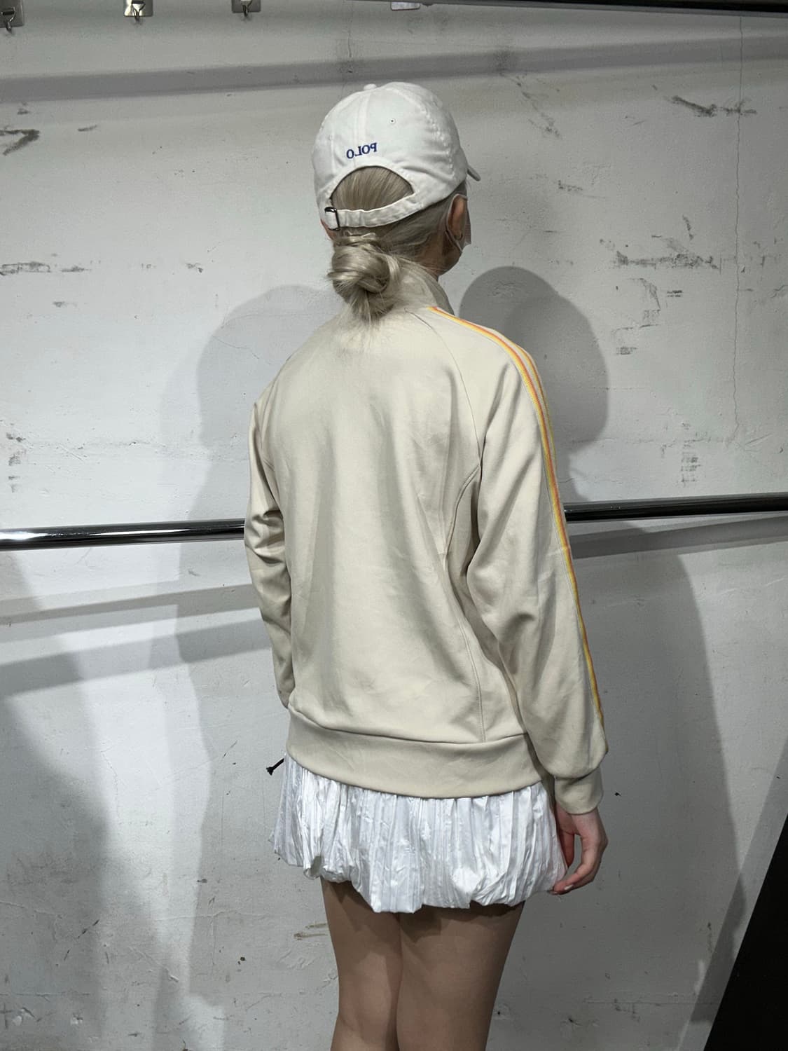 아디다스 베이지 옐로우 삼선 오버핏 스몰 로고 트랙탑 져지 M 상품이미지3