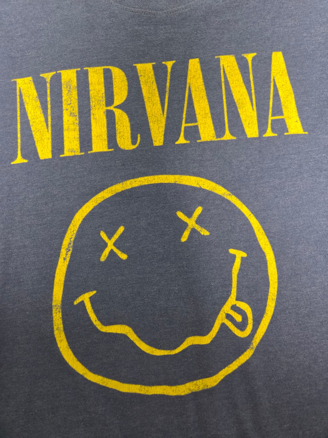 너바나(Nirvana) 빈티지 스마일리 로고 반팔 티셔츠 상품이미지3