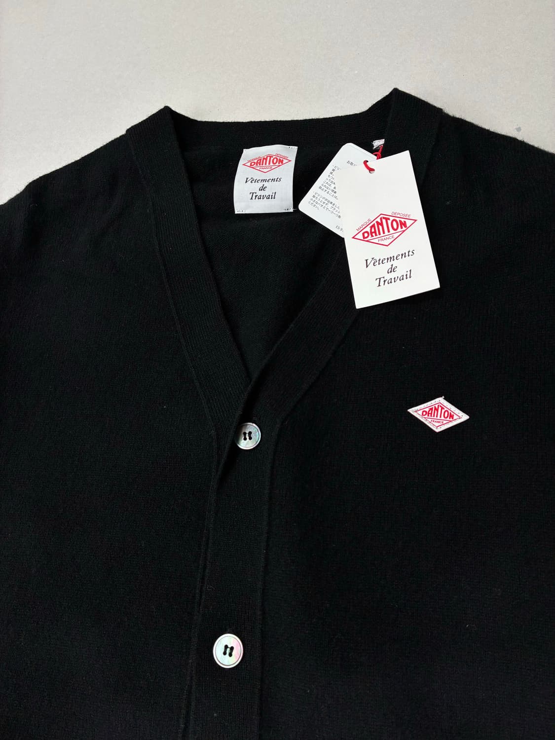 DANTON 단톤 램스울 브이넥 가디건 블랙 44사이즈 상품이미지2