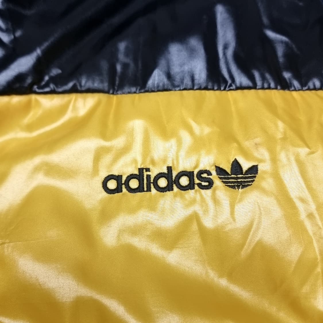 빈티지 아디다스 블랙/옐로우 패딩 점퍼(100-105) 상품이미지7