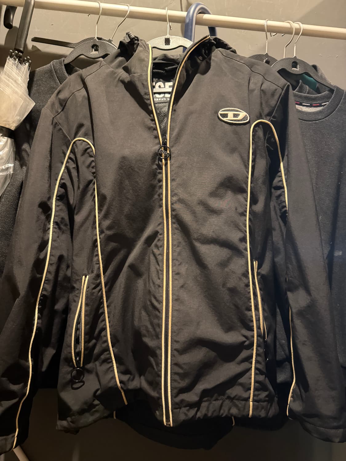 디젤 윈드브레이커 자켓 사이즈 미듐 상품이미지2