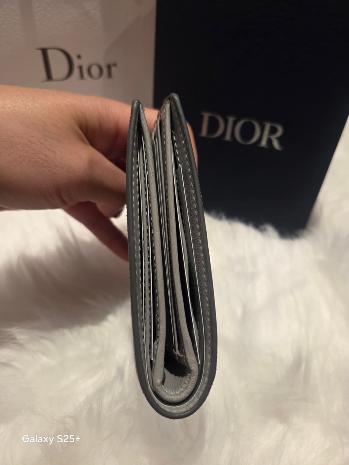 디올 CD 다이아몬드 캔버스 지갑 그레이 상품이미지7