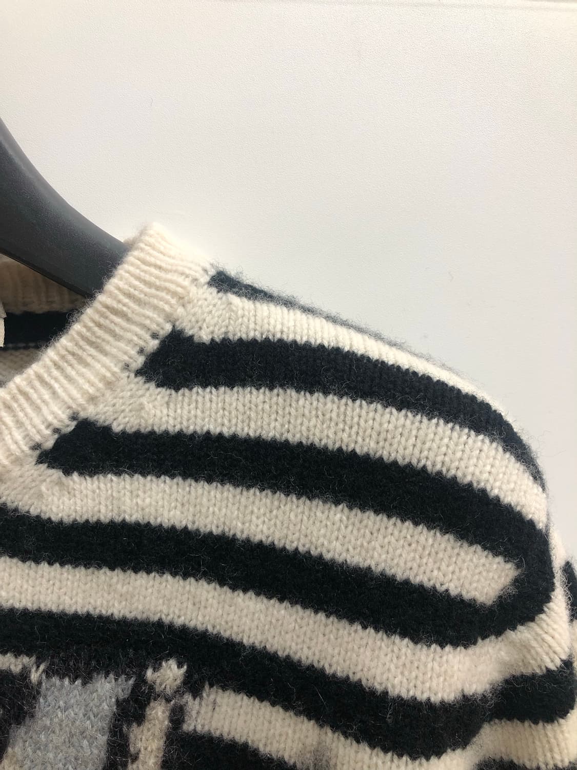 [여성L] 메종키츠네 폭스헤드 니트 상품이미지10