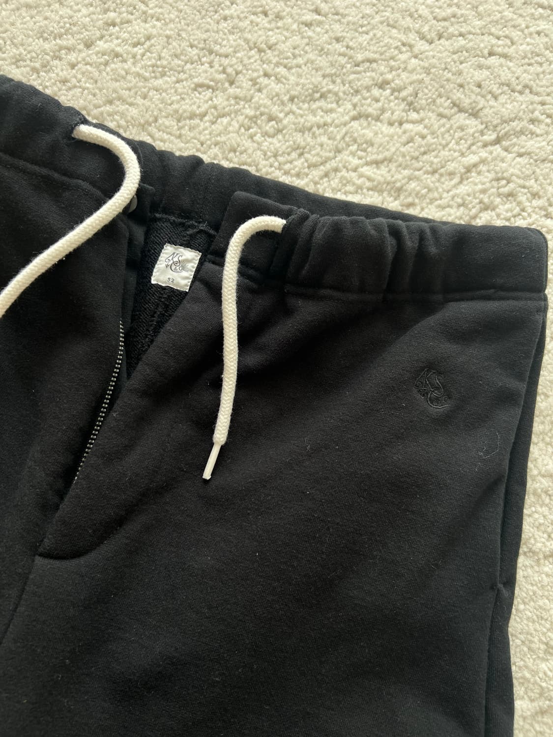 캡틴 선샤인 로고 자수 스웨트 팬츠 상품이미지2