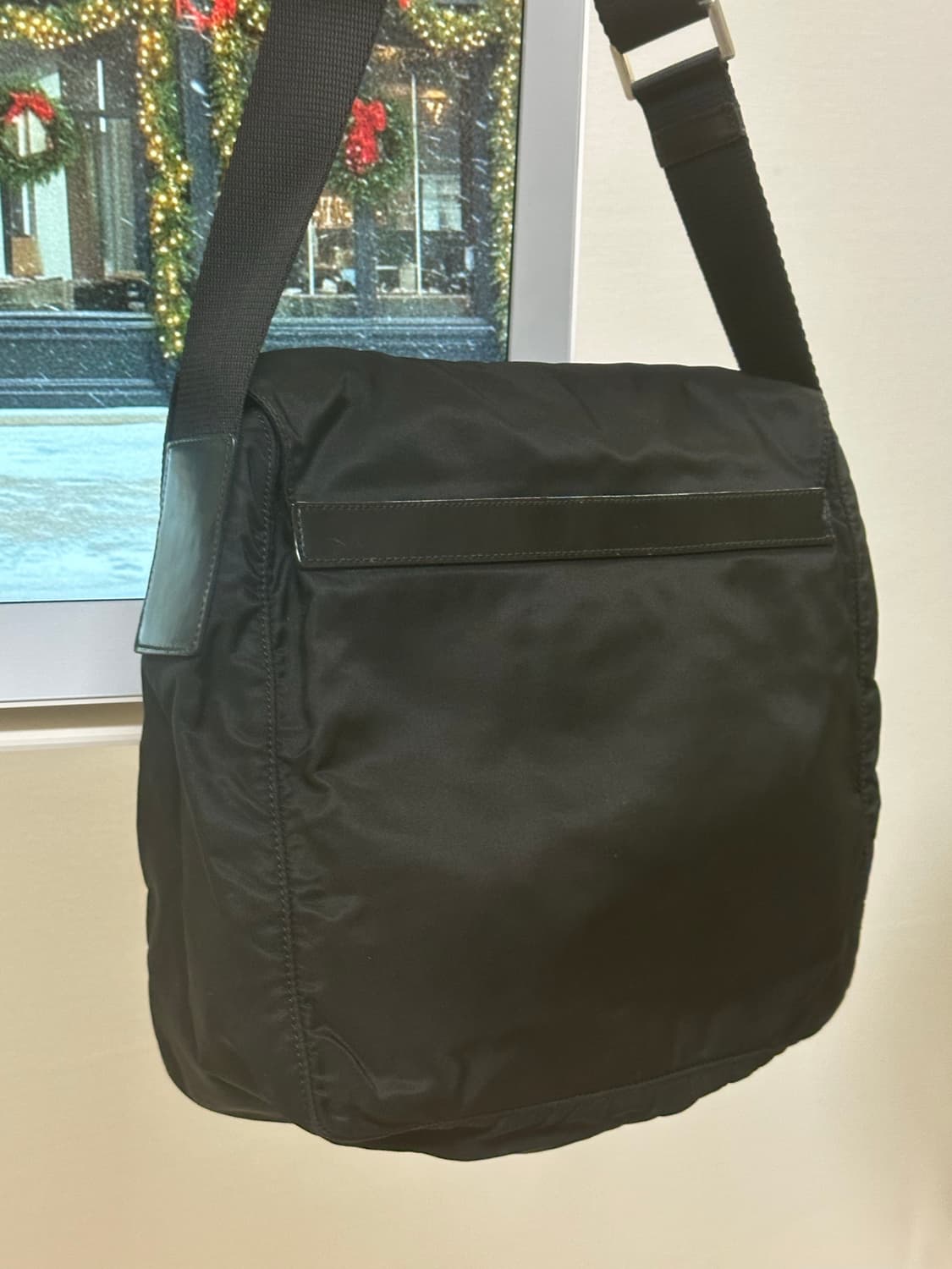 프라다 나일론 포코노 버클 크로스백 주우재백 A급 컨디션 상품이미지6