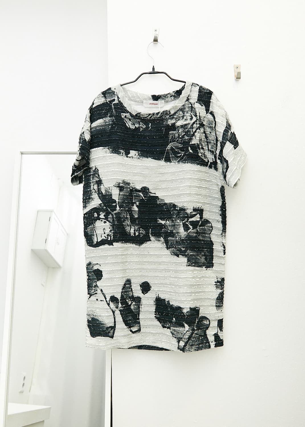 Graphic Jacquard T-Shirt 상품이미지1