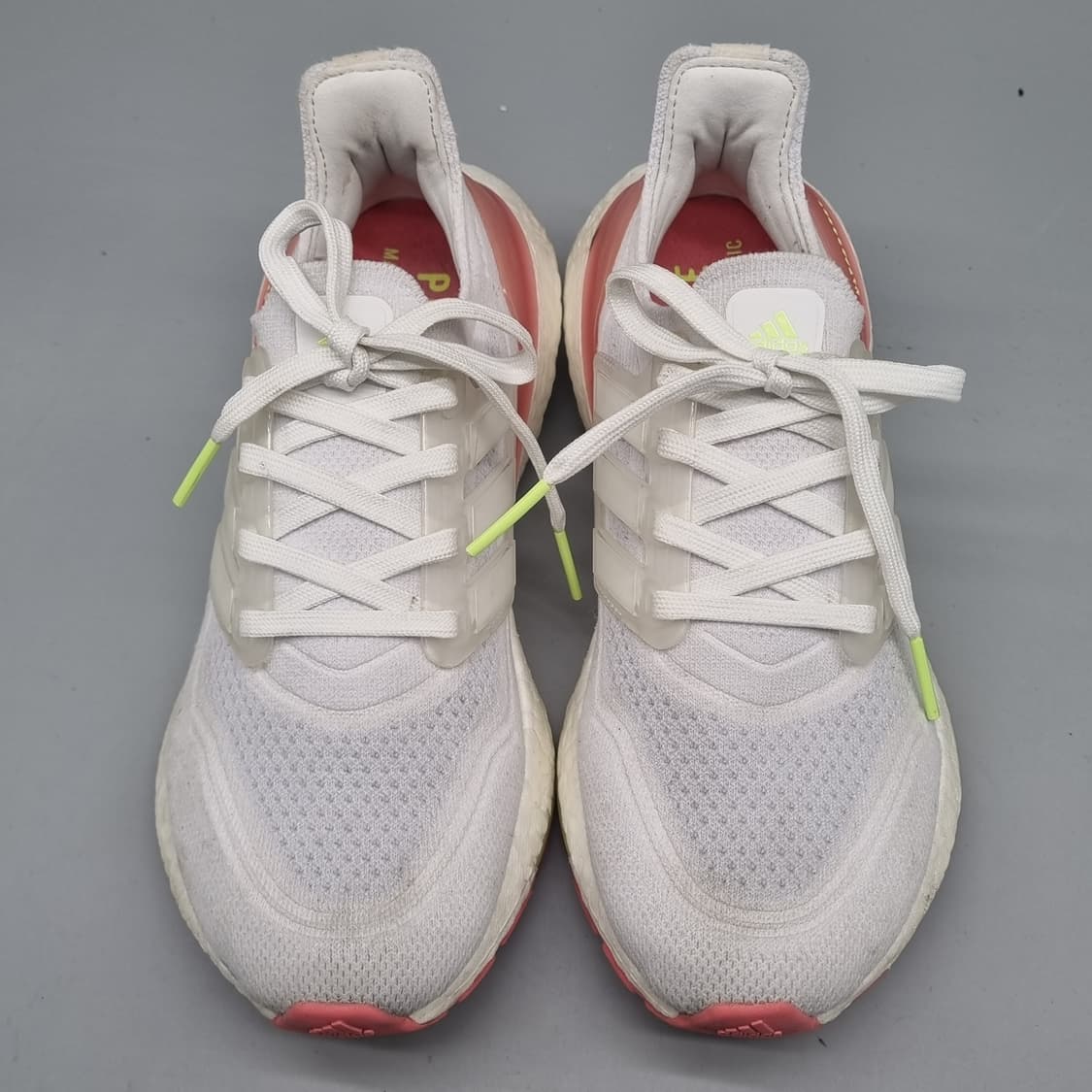 아디다스 울트라부스트21 여성운동화230 상품이미지2