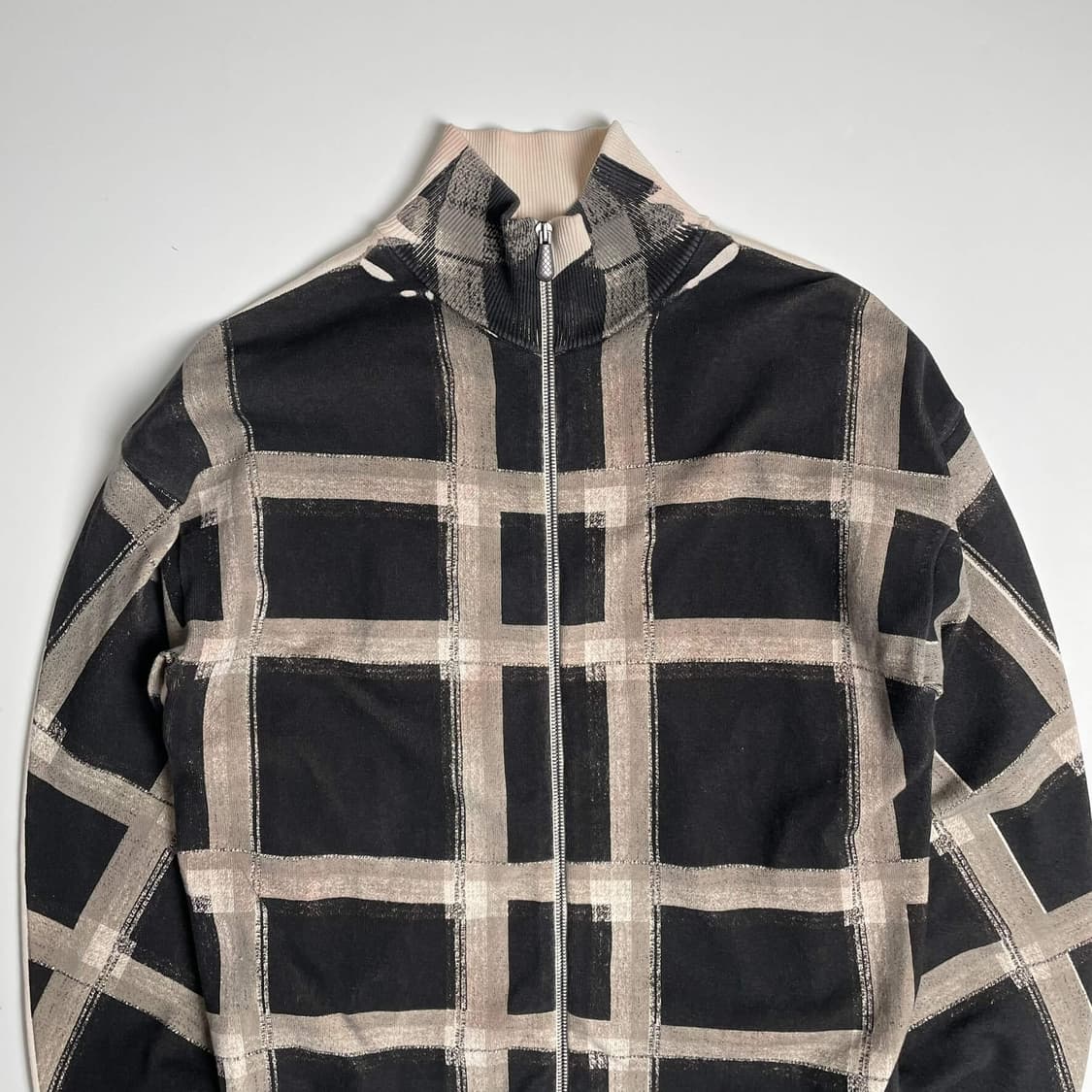 보테가 베네타 체크 프린팅 집업 자켓 (italy made)   상품이미지2