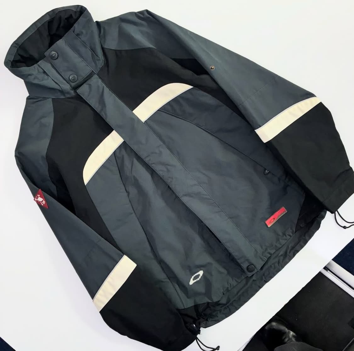 Oakley  오클리 90,s 아카이브 패치 자켓 상품이미지4