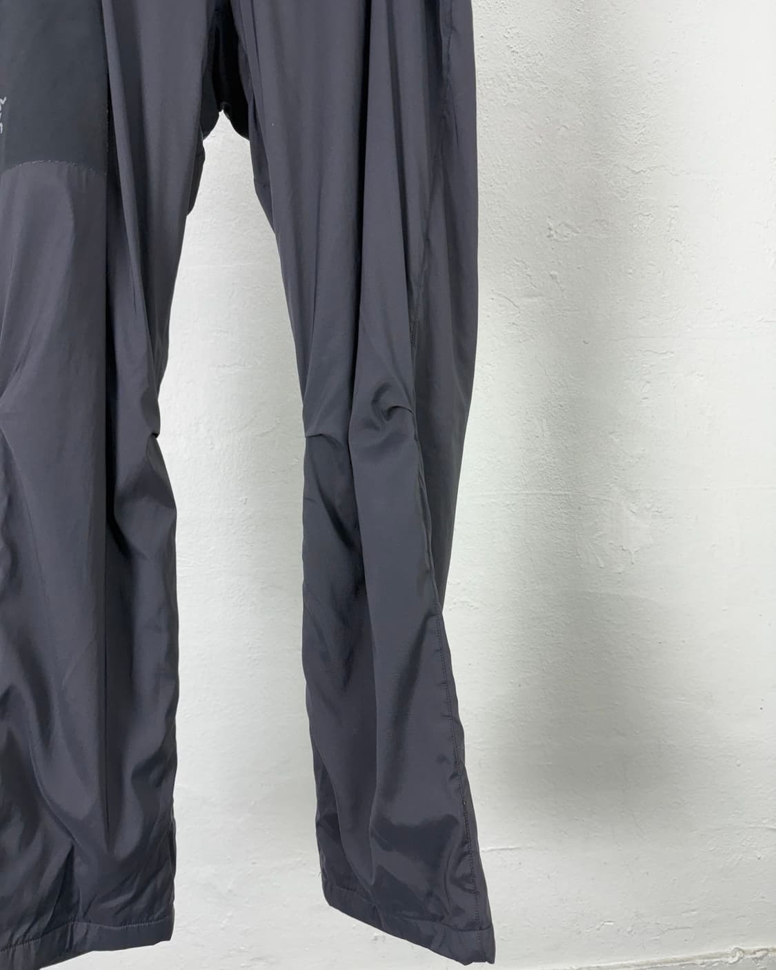 아크테릭스 벤타 블랙 프로톤 드로즈 조거 팬츠 상품이미지5