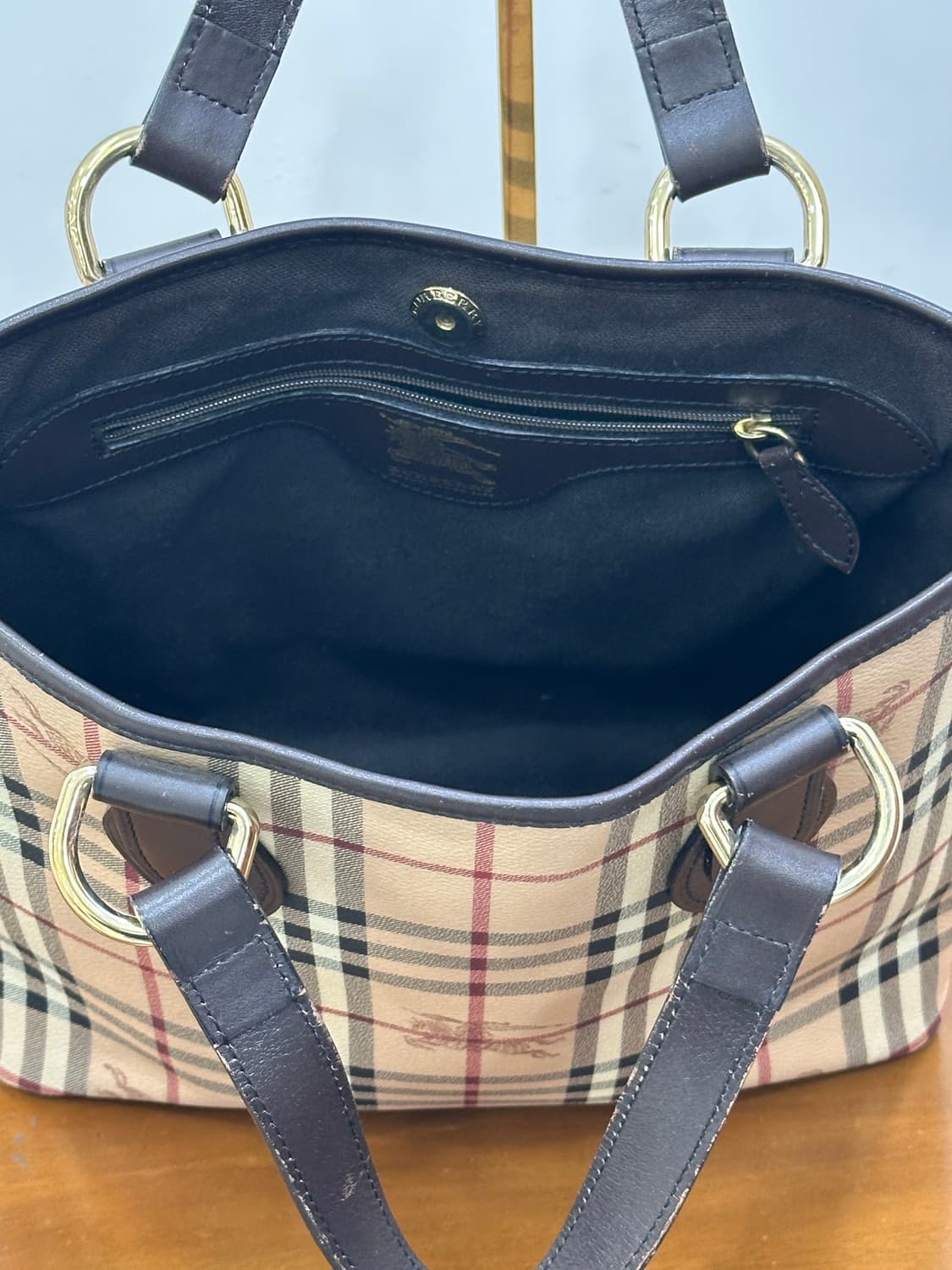 버버리 토트백 상품이미지9