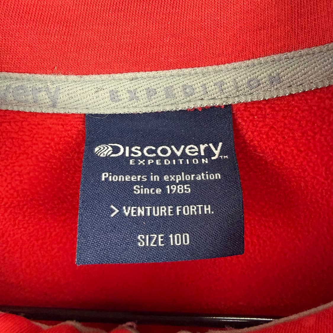 (100) 디스커버리 하프집 맨투맨 레드 상품이미지3