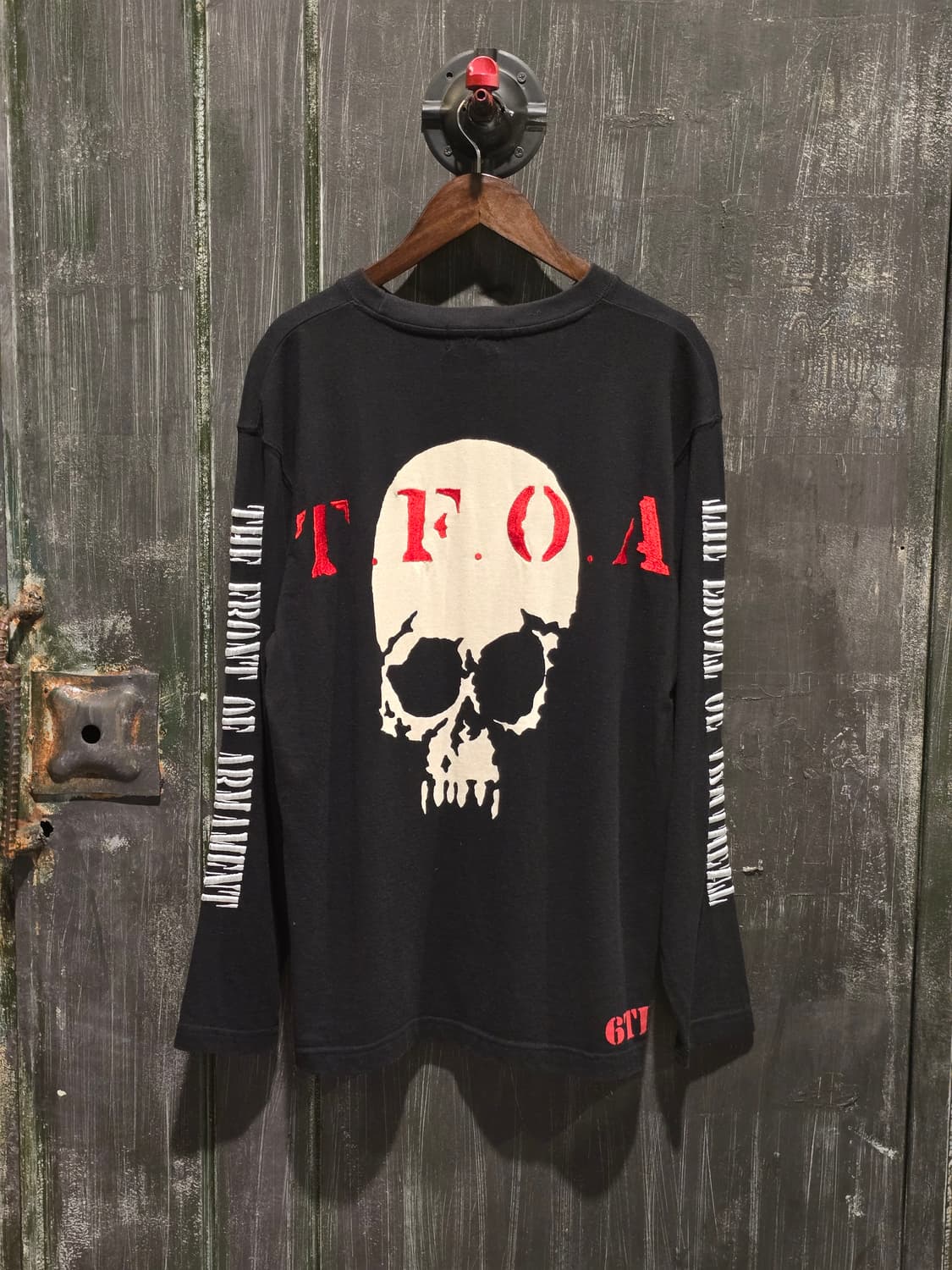 00s CROWS x T.F.O.A. Long Sleeve T-shirt 상품이미지6