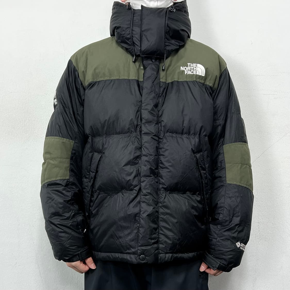 노스페이스 고어텍스 노벨티 써밋 구스다운 패딩 자켓 상품이미지2