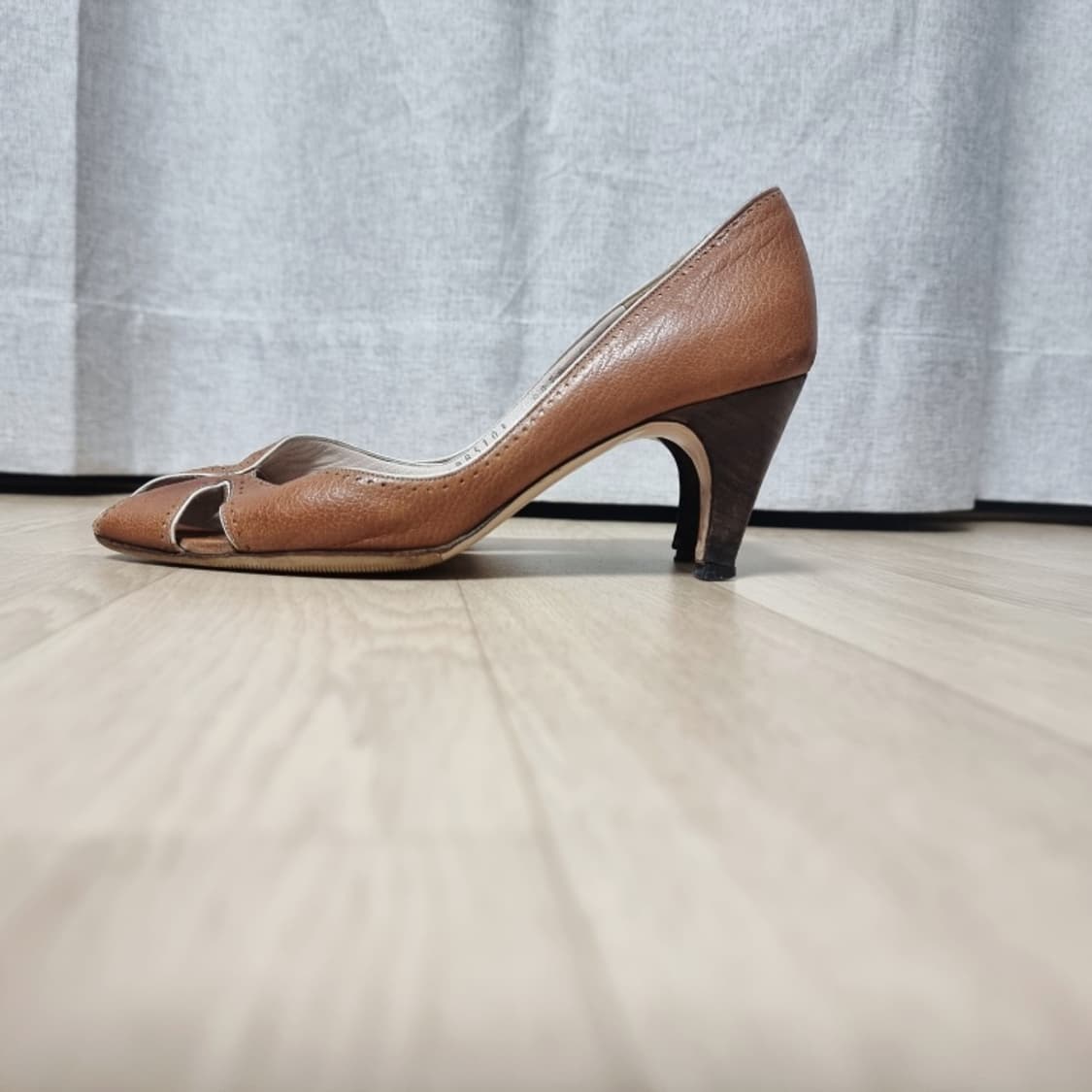 페라가모 슈즈 하이힐 구두 오픈토힐 (230mm/표기6) 상품이미지3