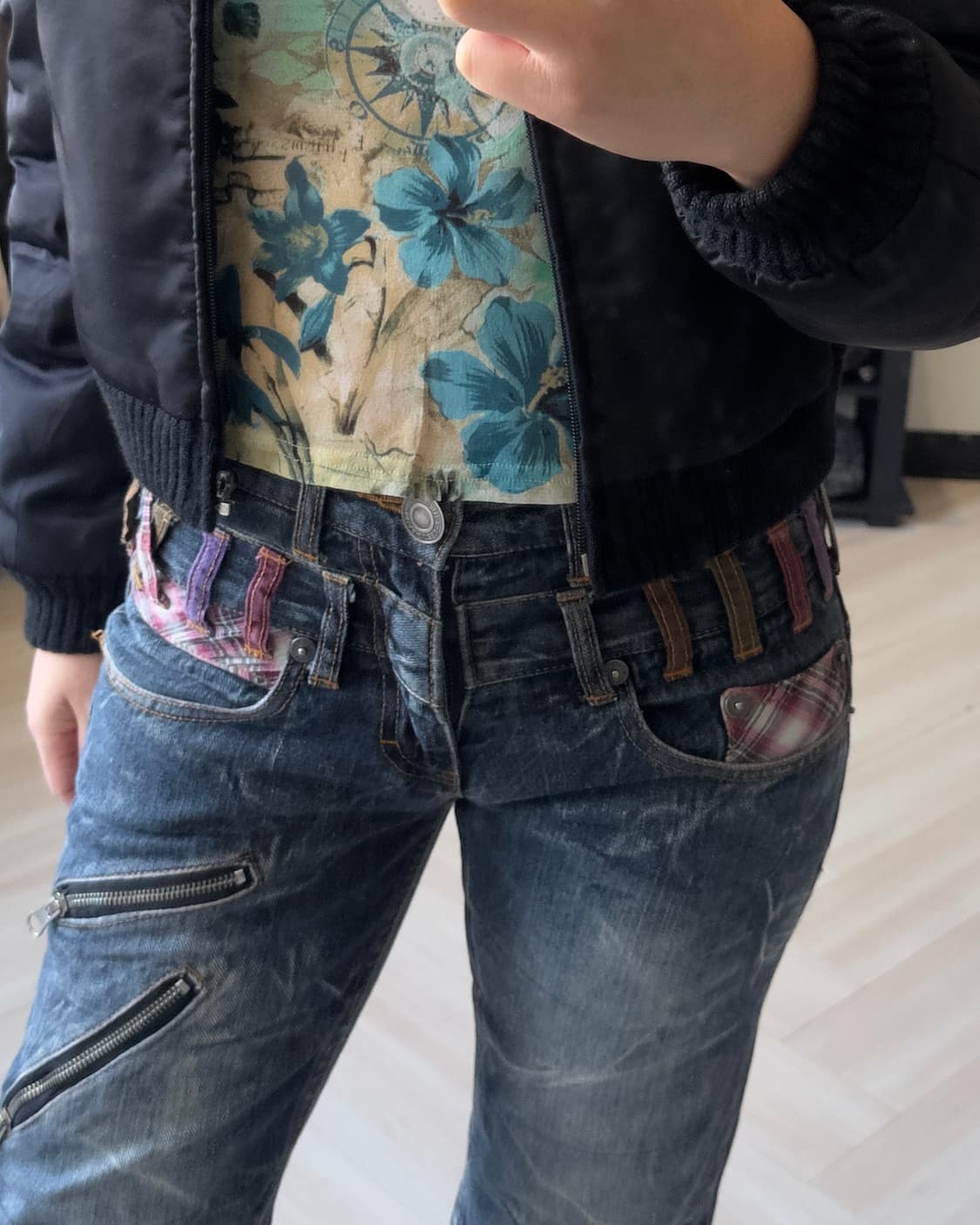 [NEUF CENT NEUF] graphic mash longsleeve 상품이미지8