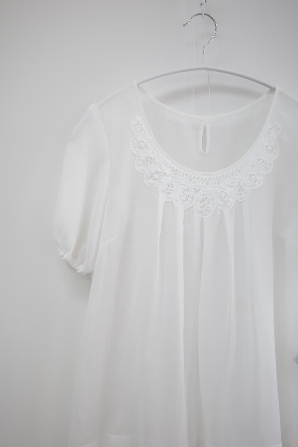 Lauture amont white blouse 상품이미지4