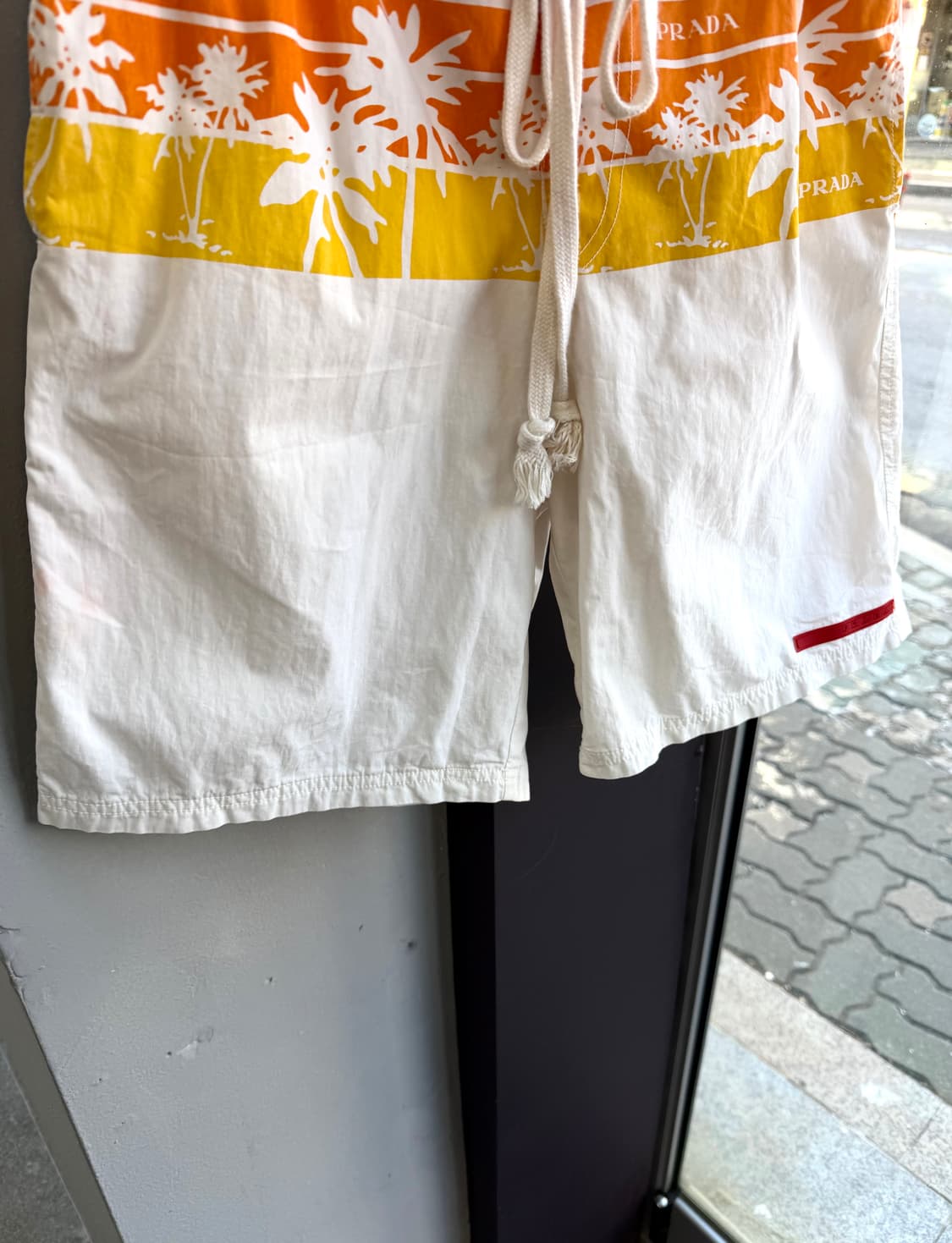 50/ 프라다 스포츠 레드탭 쇼츠팬츠 상품이미지4