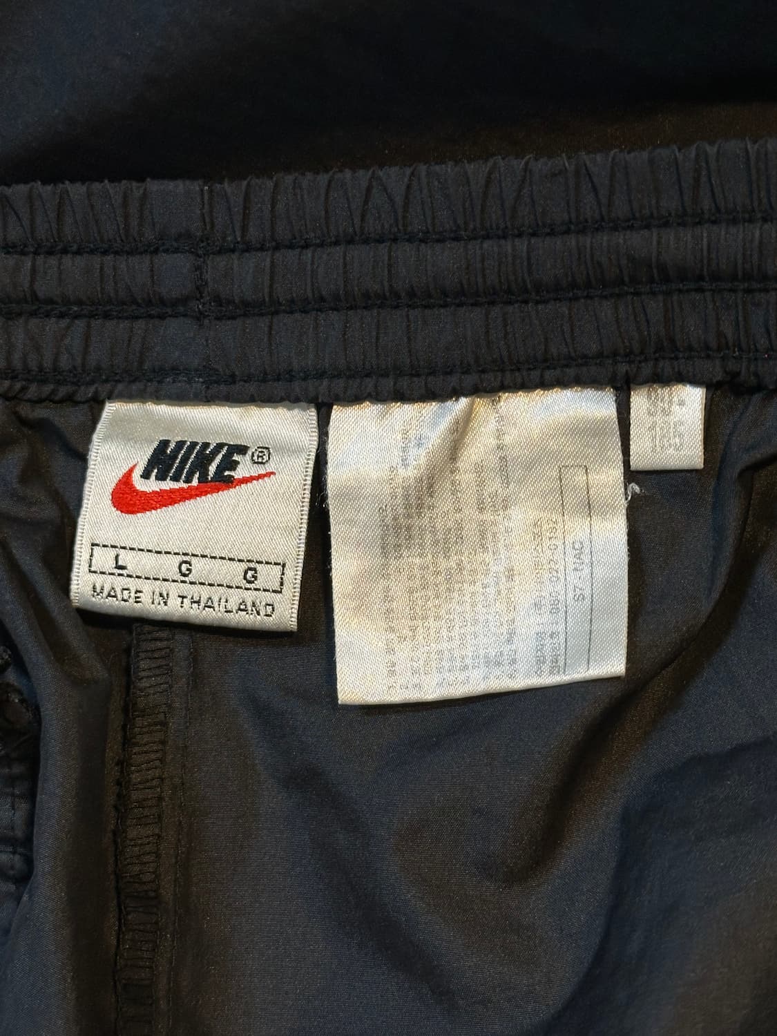 90's 나이키 올드스쿨 스우시 나일론 트랙팬츠 블랙 상품이미지6