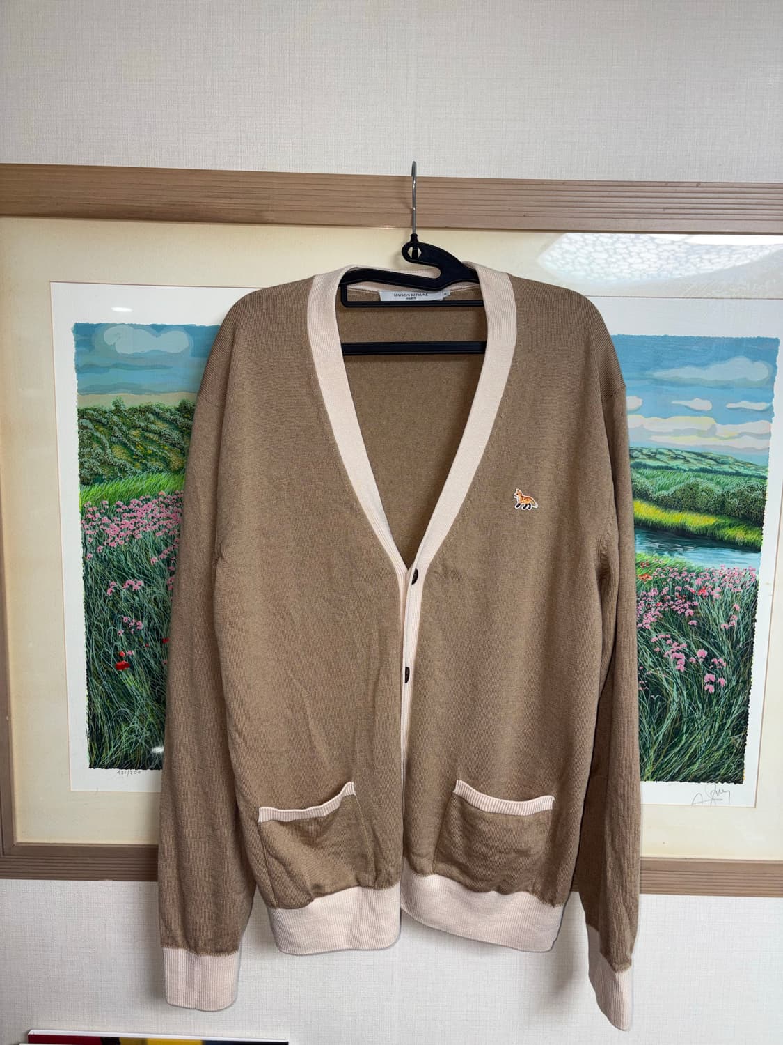 매종키츠네 베이비폭스 패치 바이컬러 클래식 V넥 가디건  상품이미지2