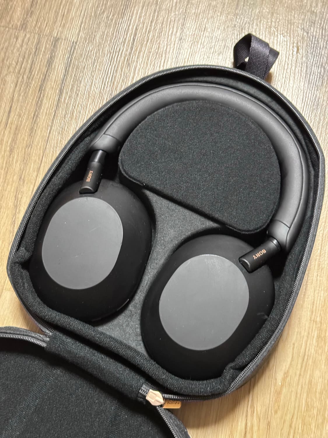 소니 WH-1000XM5 헤드폰 상품이미지1