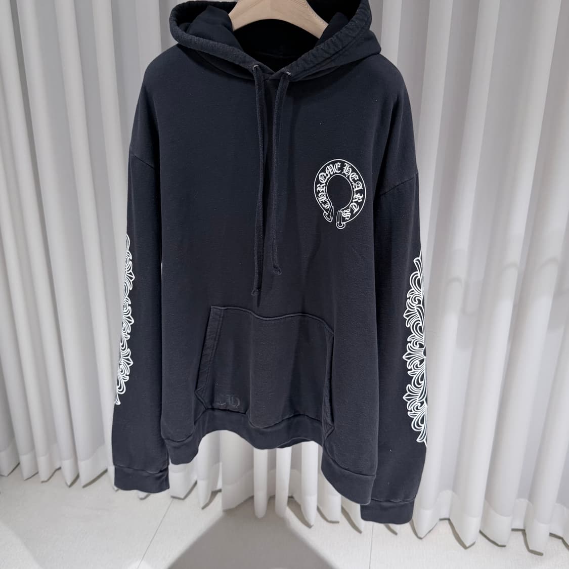 XXL / 크롬하츠 홀스슈 플로랄 블랙 후드티셔츠 상품이미지2