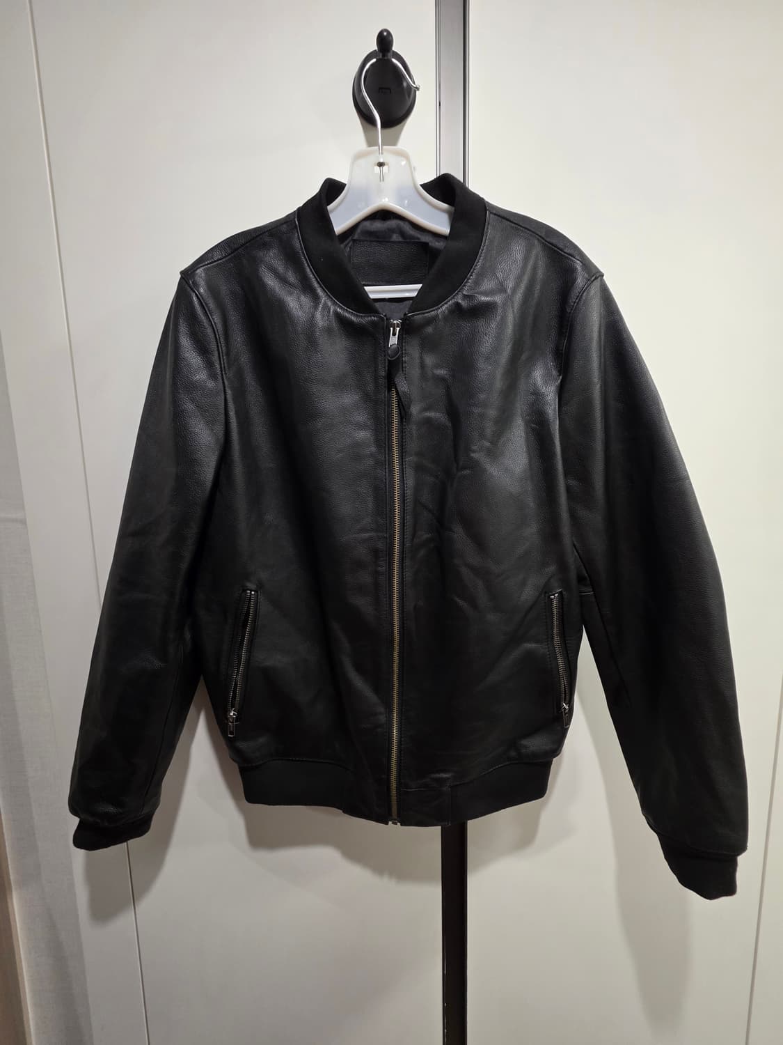 블랙 소가죽 봄버 자켓 상품이미지1