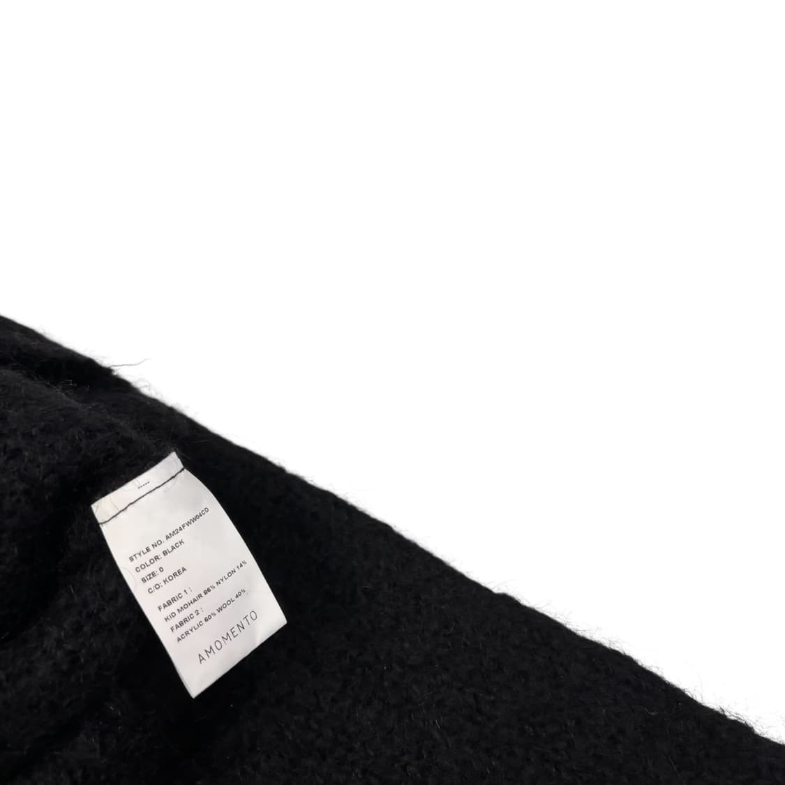 아모멘토 24fw 모헤어 크롭 가디건 상품이미지4