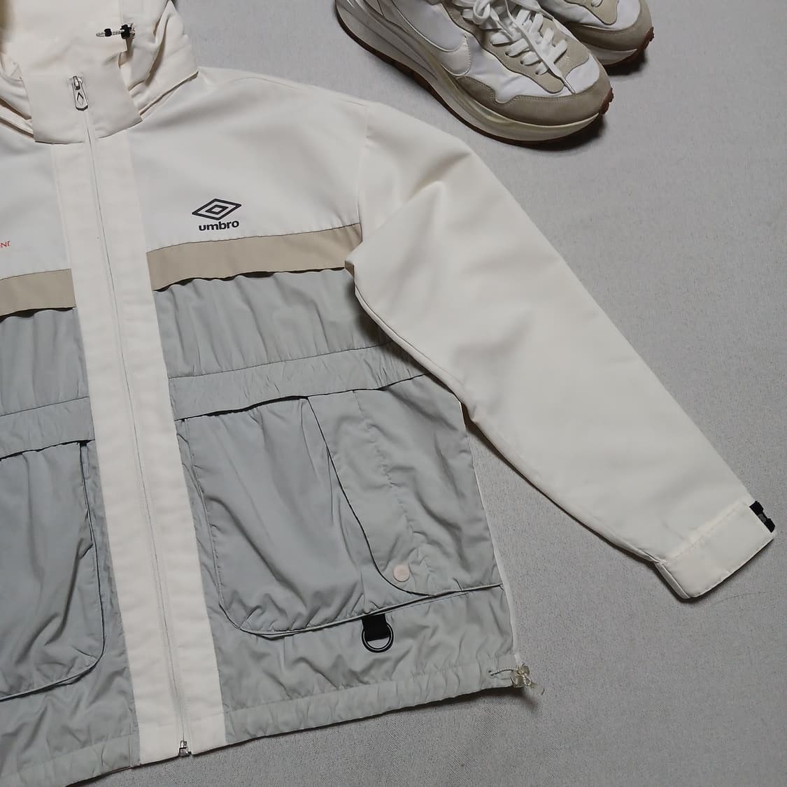 umbro 엄브로 백로고 바람막이 하이브리드 자켓 상품이미지4