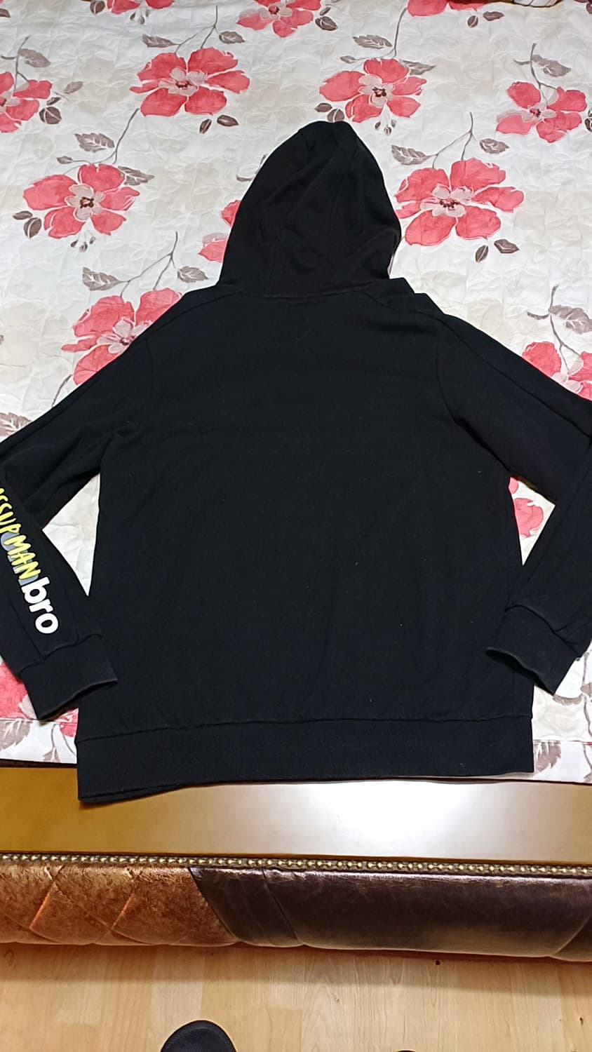 엄브로 와썹맨 후드 실측105 가슴59 기장74 상품이미지3