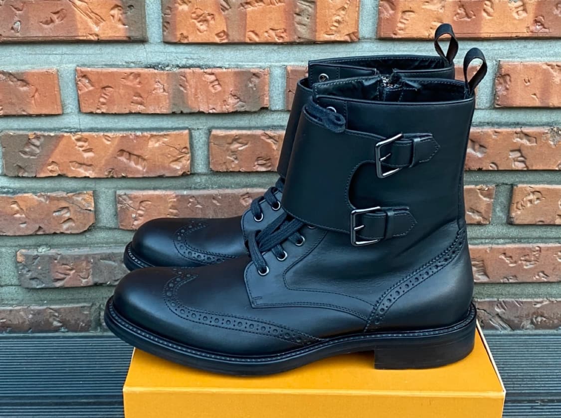  🇮🇹 BOSS 휴고보스 남성 윙팁 부츠 265-270 상품이미지3