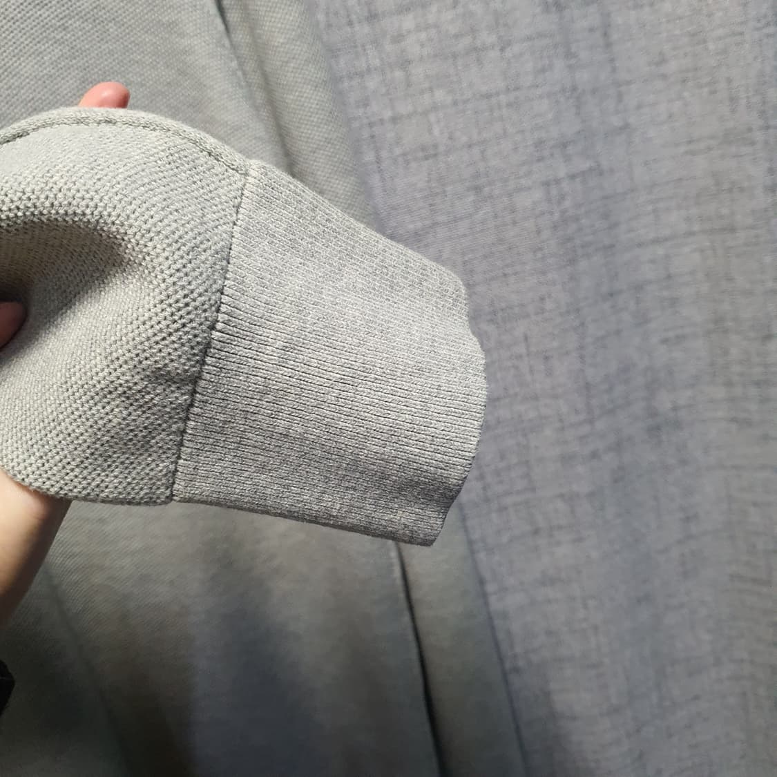 띠어리 남성 리갈 울 크루넥 니트 스웨터  상품이미지3