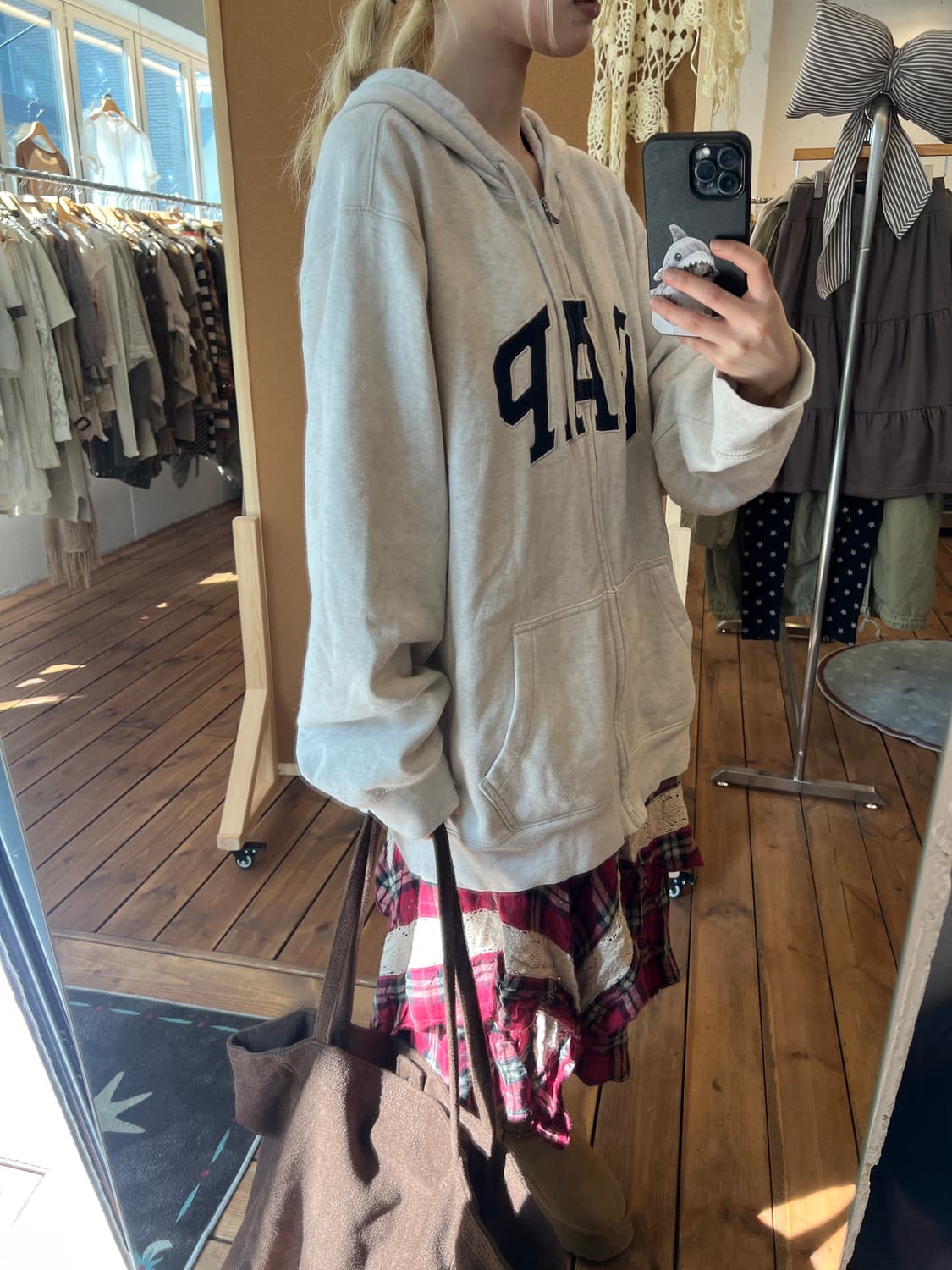 GAP 그레이쉬 화이트 로고 후드집업 상품이미지4