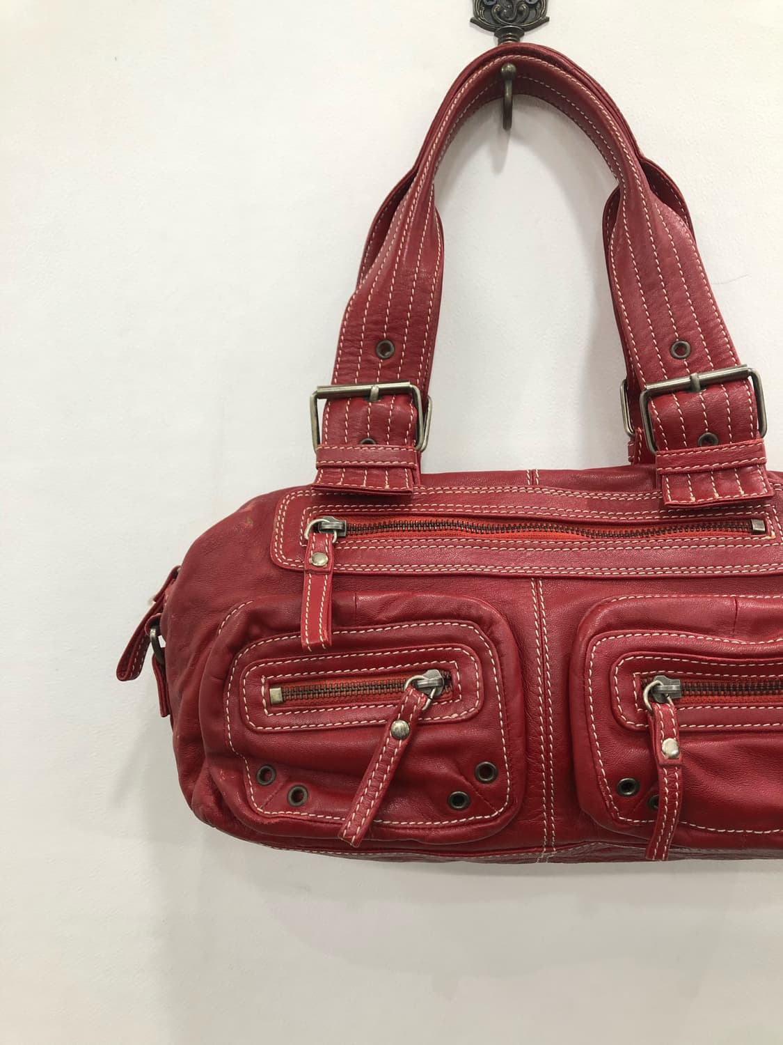 red multi pocket leather shoulder bag 상품이미지6