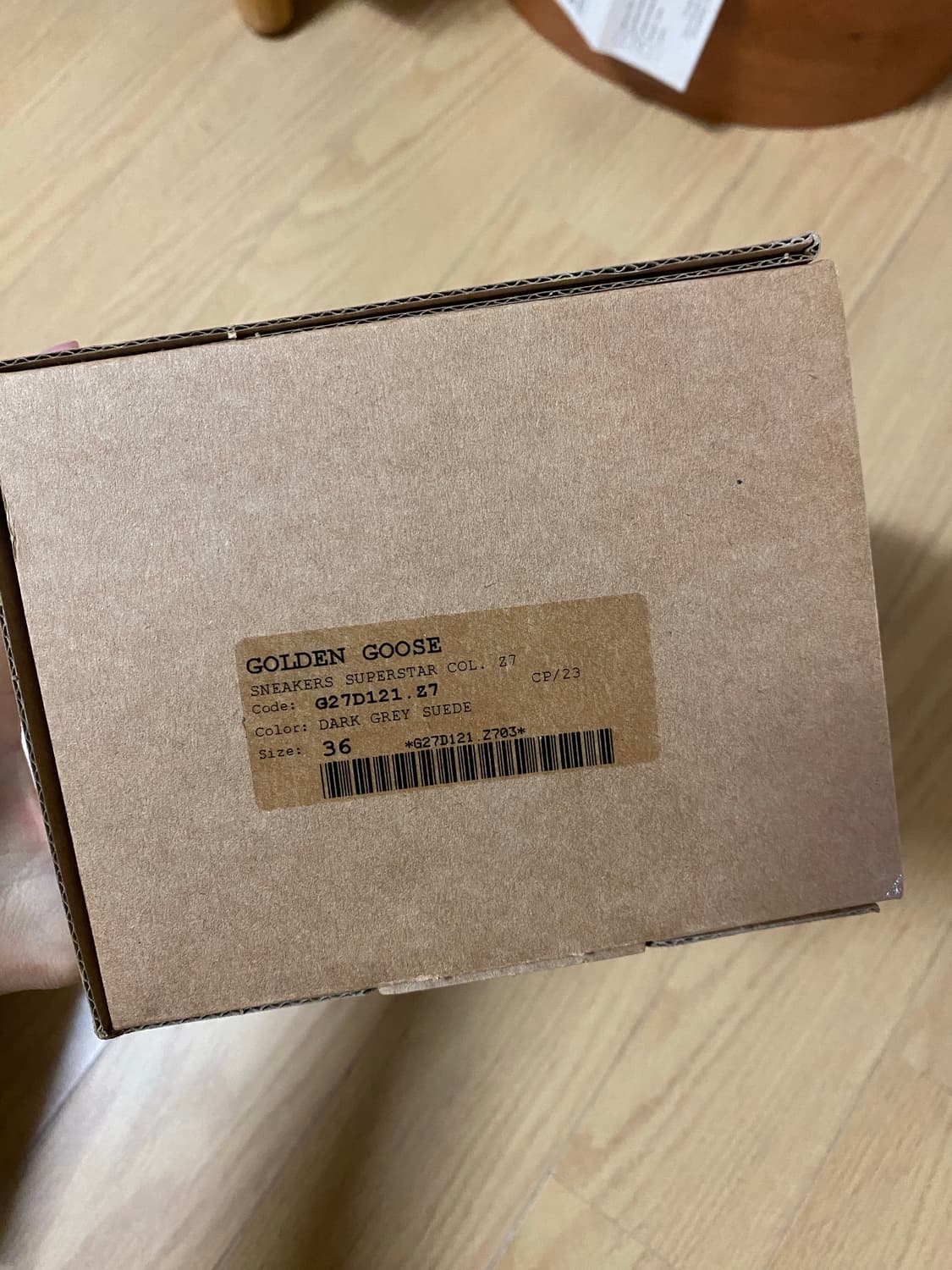 골든구스 스웨이드 로우탑 36사이즈 정품 새상품 상품이미지3