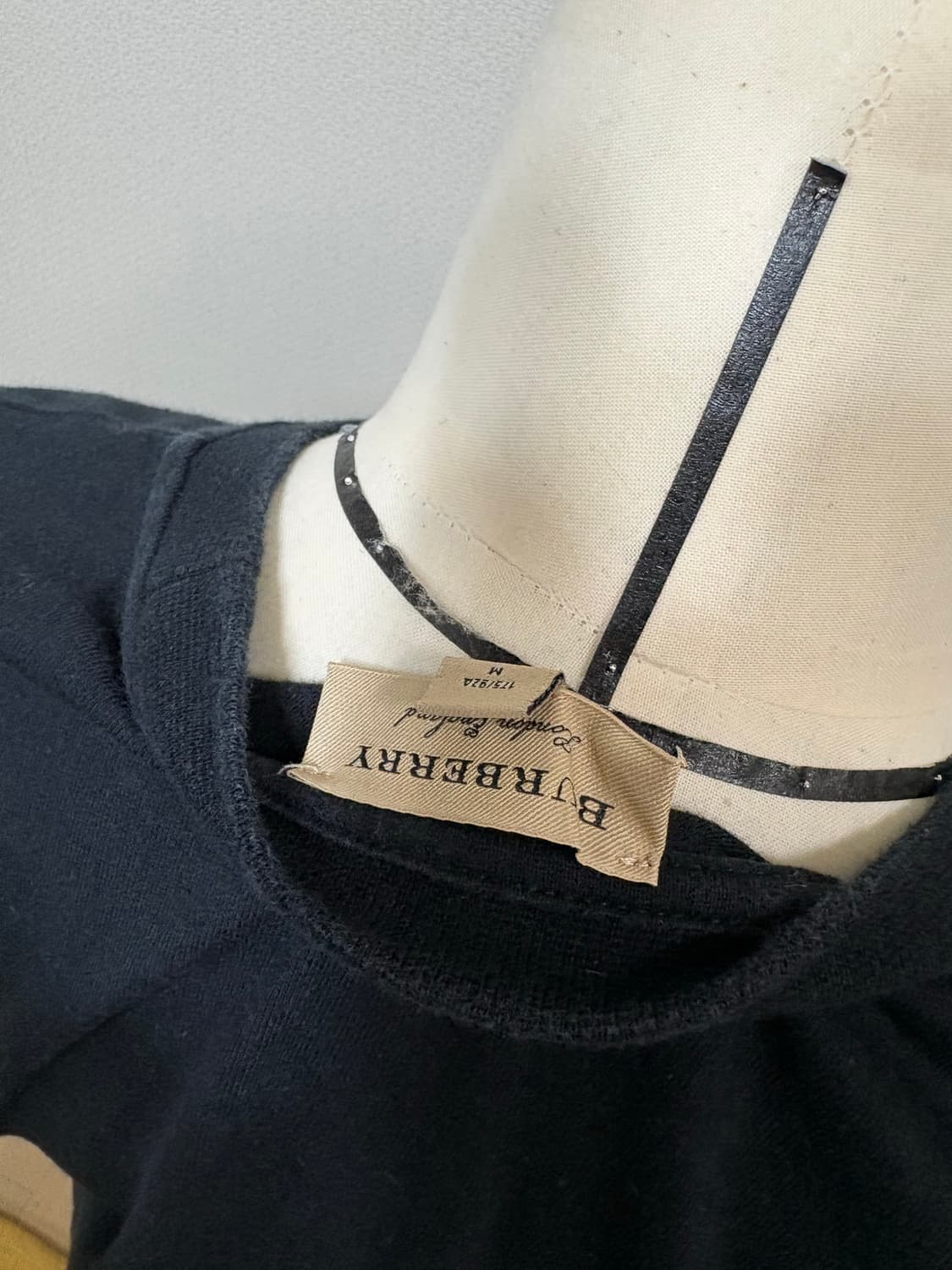 버버리 burberry 블랙 반팔 티셔츠 상품이미지5