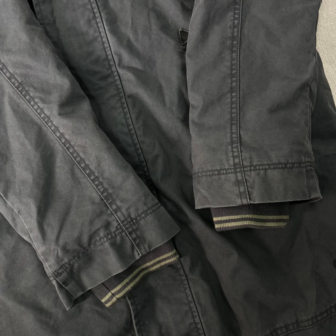 105 디젤 피쉬테일 야상 자켓 상품이미지4