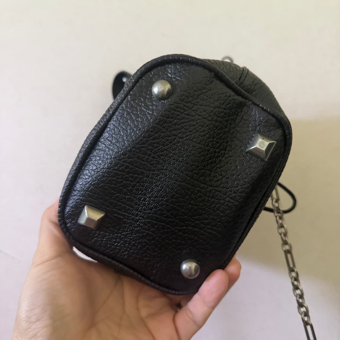 메종마르지엘라 레더 미니 버킷 토트&크로스백 상품이미지6