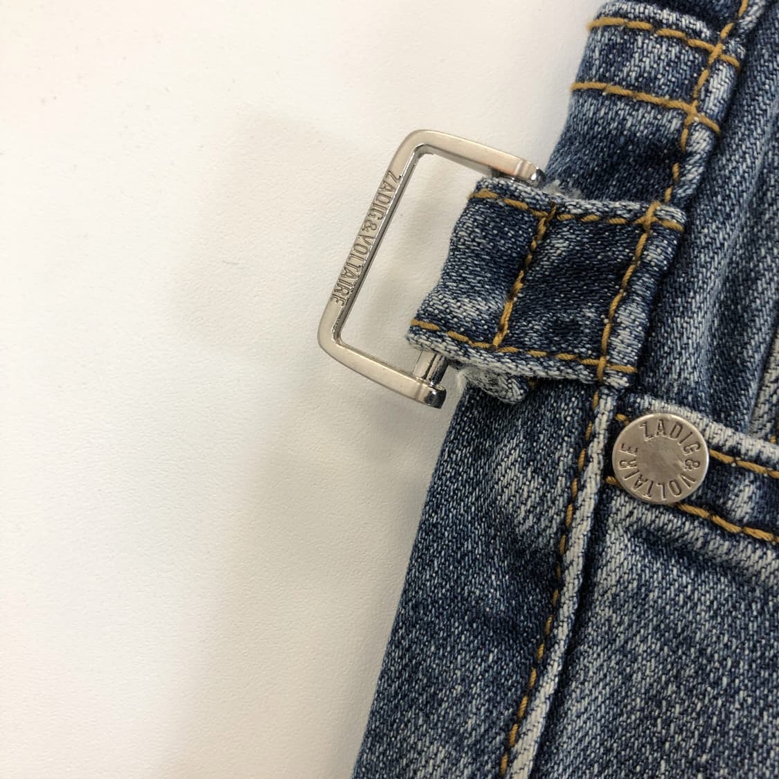 쟈딕앤볼테르 패치로고 컷팅데님진 26-27  상품이미지2