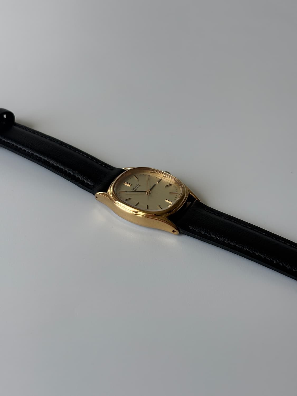 1980s Gold Oval Ladies Quartz 상품이미지4
