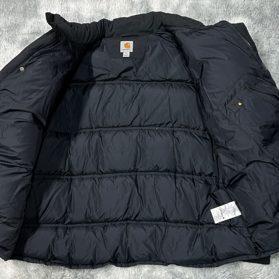 칼하트 다운 블랙 패딩 XXL 상품이미지5