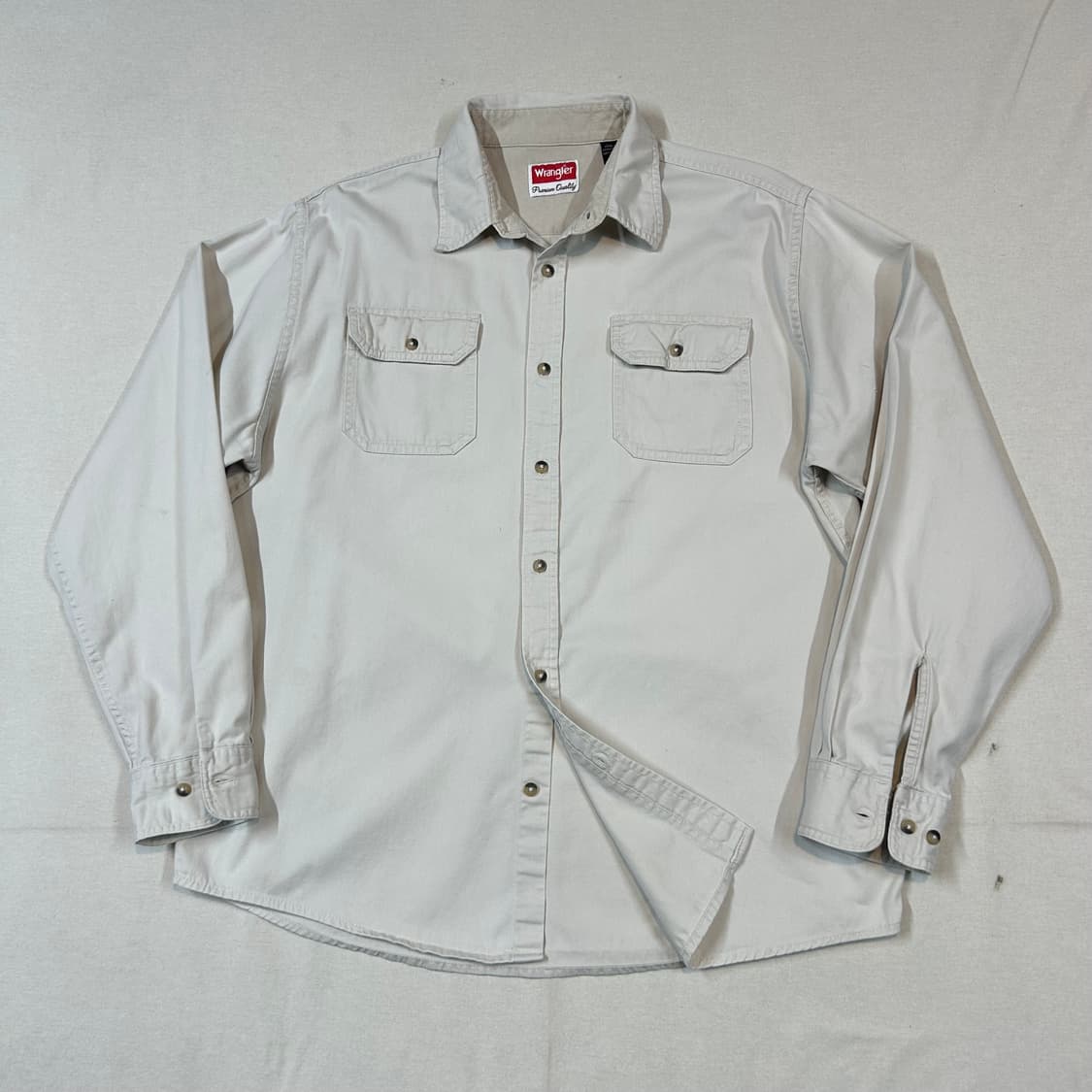 L) Wrangler 랭글러 투포켓 워크웨어 코튼 셔츠 크림 아이보리 상품이미지1
