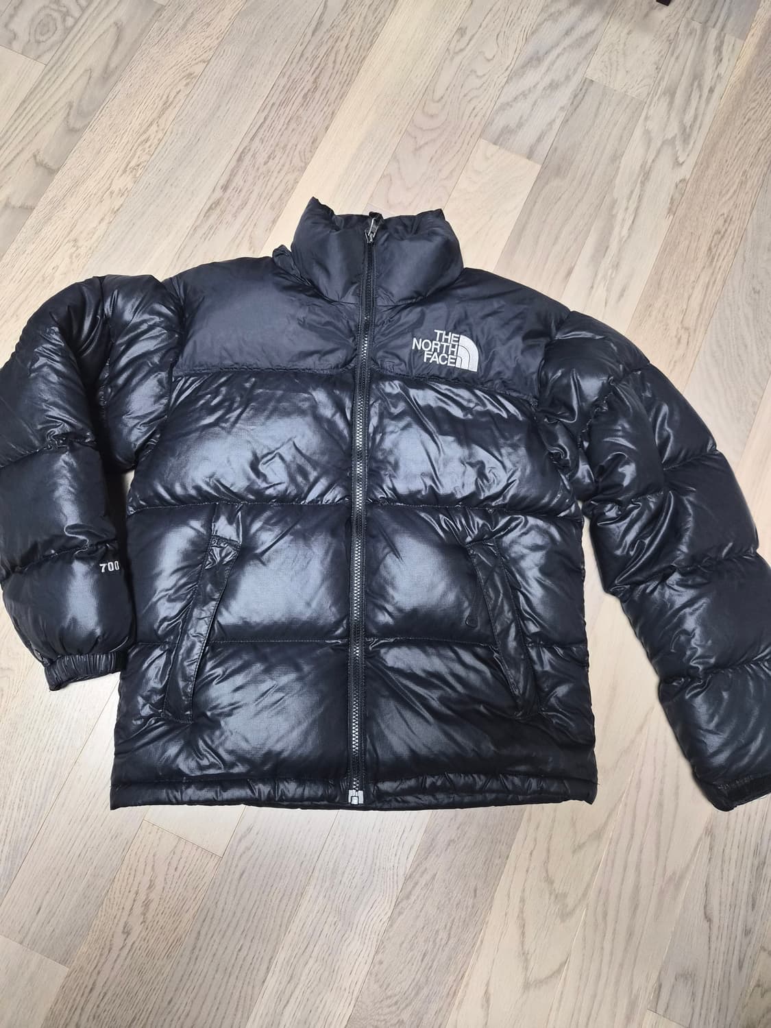 노스페이스 눕시블랙패딩 상품이미지1