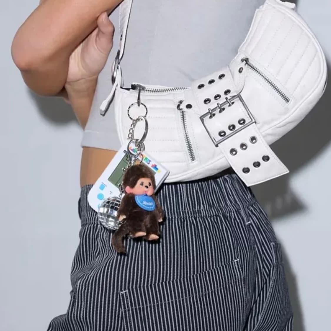 몬치치 유럽키링 파란턱받이 남아 상품이미지2