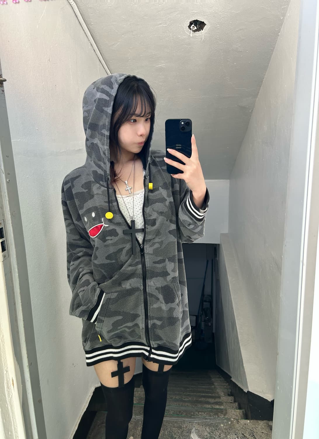 [UP! SMILE] 그레이 카모 y2k 포켓 후드집업 상품이미지1